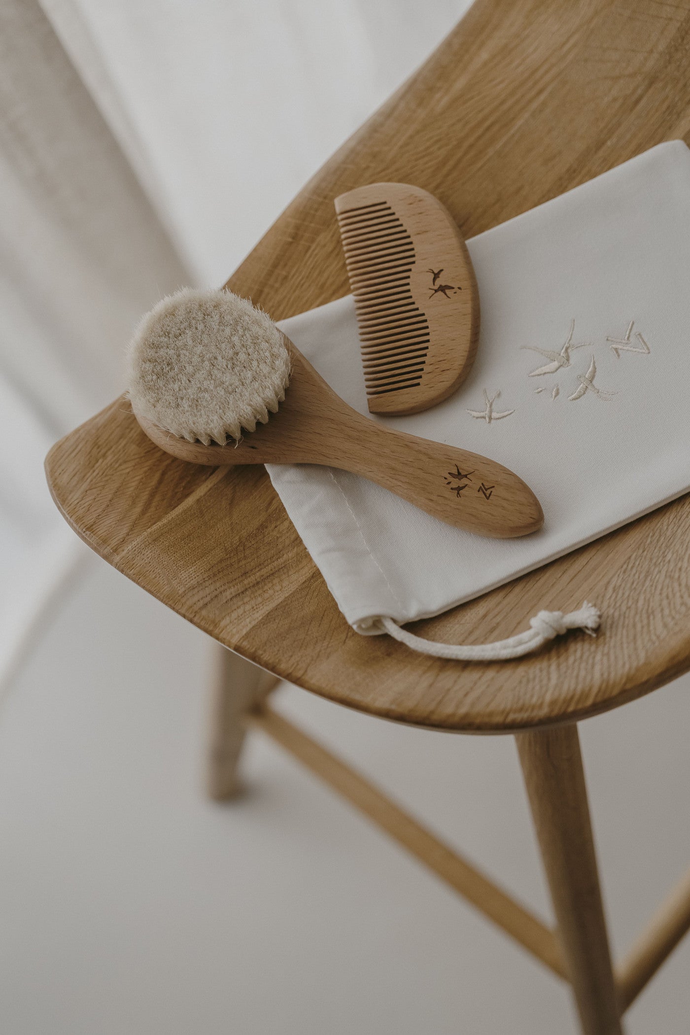 Set de brosse et peigne en bois - Zakuw